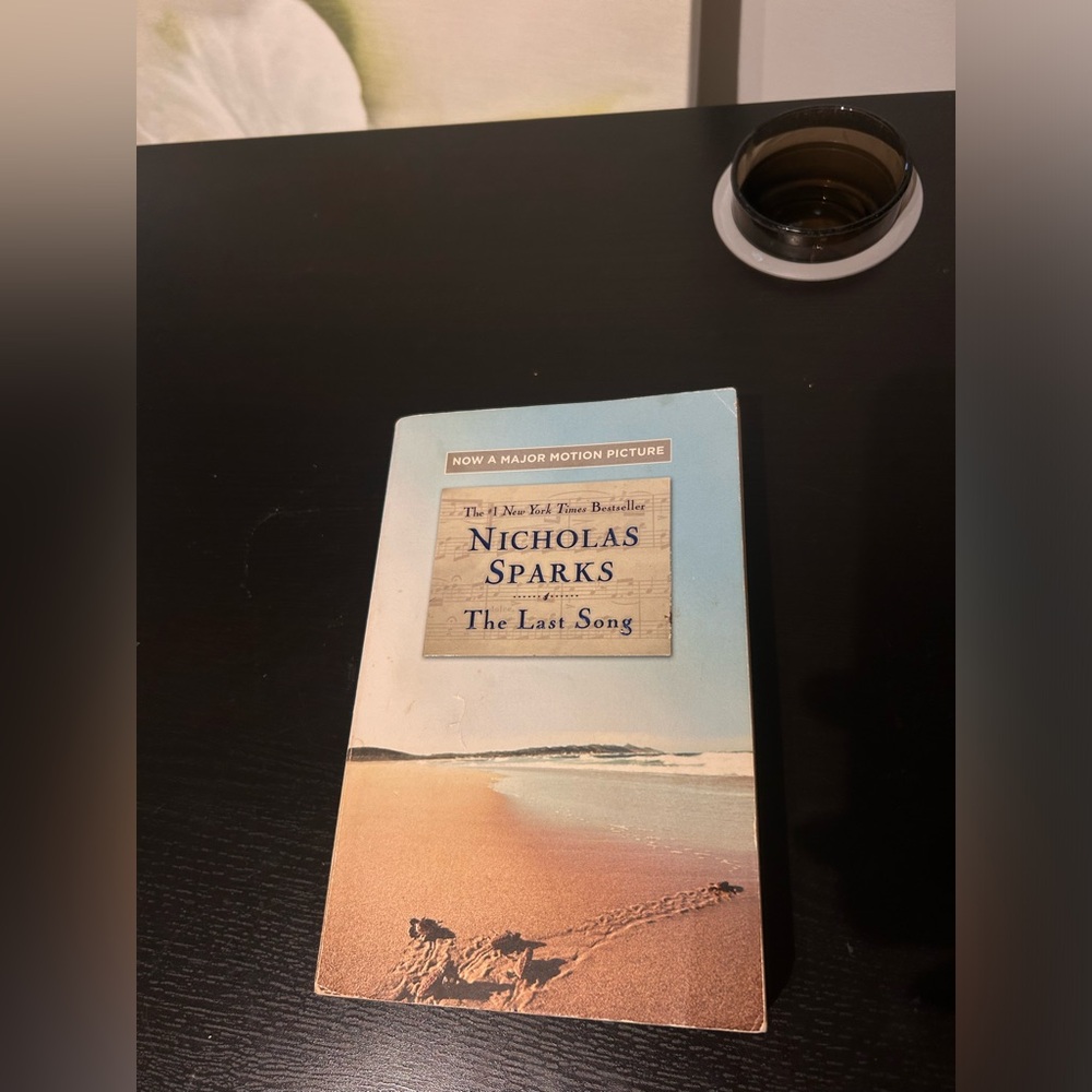 Nicholas Sparks 'The Last Song' Book